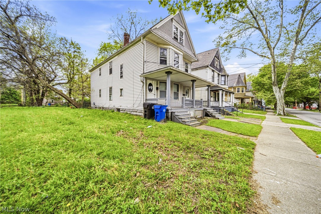 Elizabeth Heckers - Residential Income