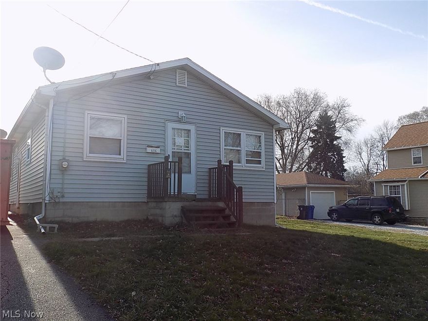 3BD, 1 bath ranch home, 2 car garage, Hardwood Floors, Fireplace in Living Room, Semi Finished lower Level