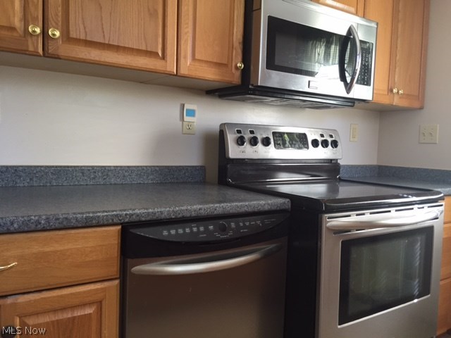 Connecticut Western Reserve - Residential