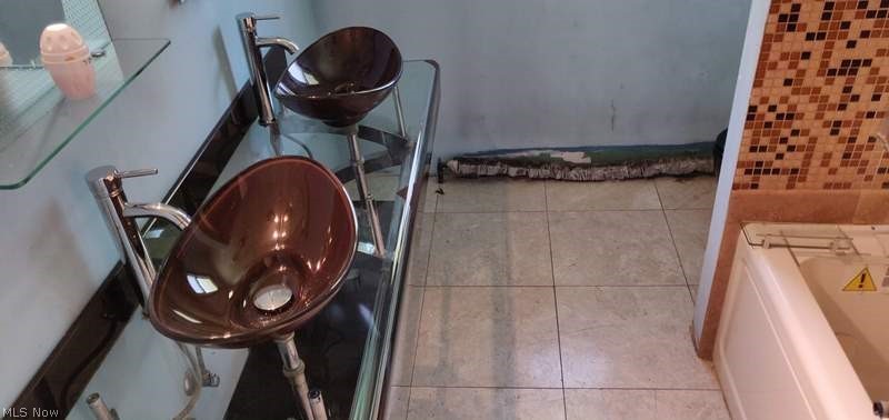 Woodmere - Residential