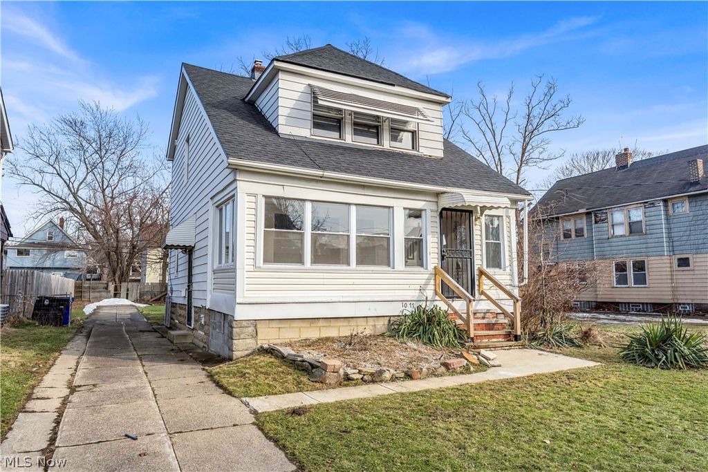 Photo of 1077 E 169th Street, Cleveland, OH 44110 (MLS # 5187616)