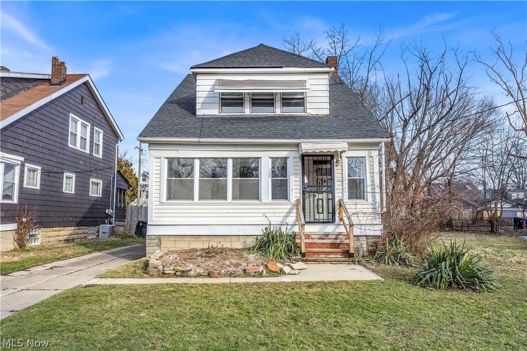 Photo of 1077 E 169th Street, Cleveland, OH 44110 (MLS # 5187616)