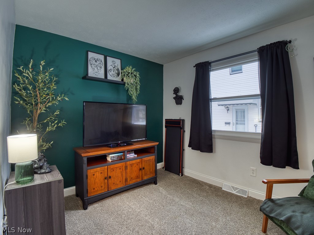 Riveredge 01 - Residential