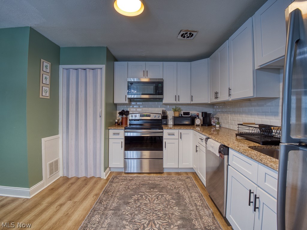 Riveredge 01 - Residential