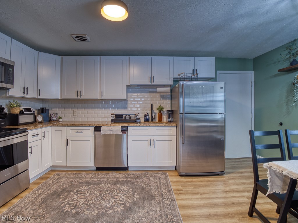 Riveredge 01 - Residential