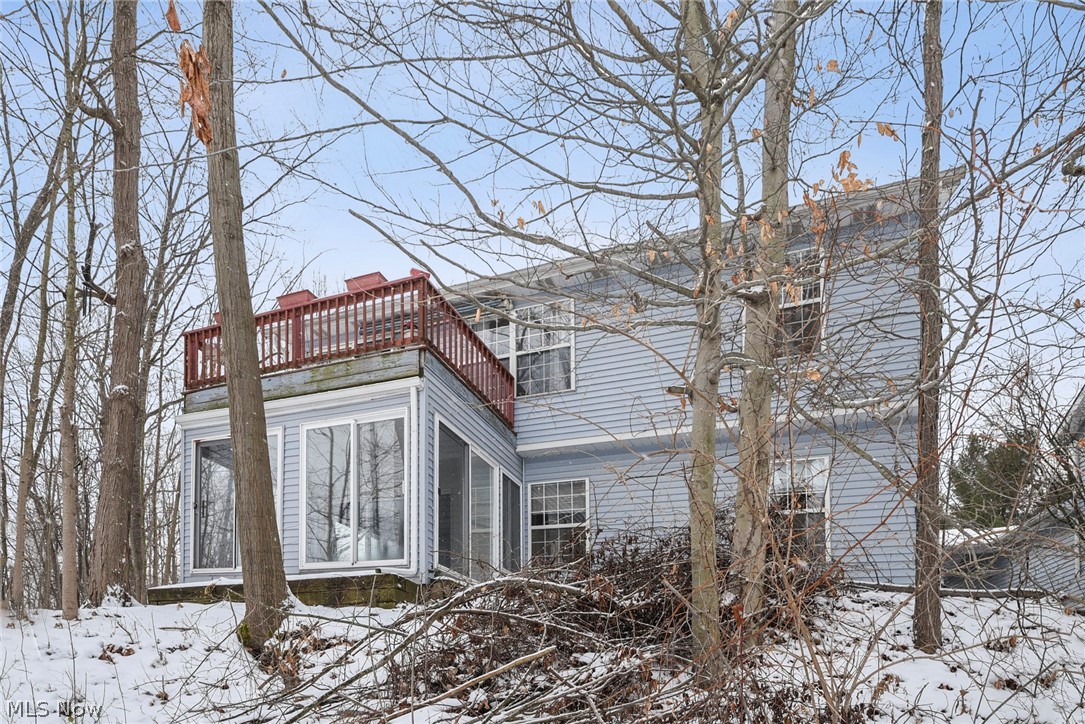 Country Scene Condo - Residential