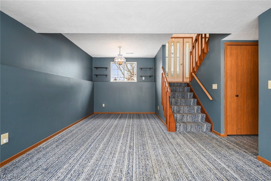 Country Scene Condo - Residential