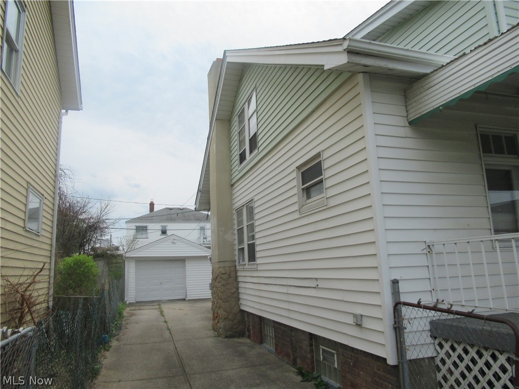 Pearl Ridge - Residential Lease