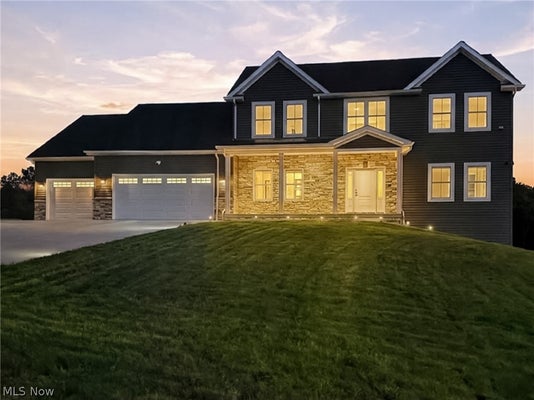 6385 MEANDER GLEN DR, YOUNGSTOWN, OH 44515 - Image c84a5eaec8d59f0bd9e31cf1a137ee76/1957178933