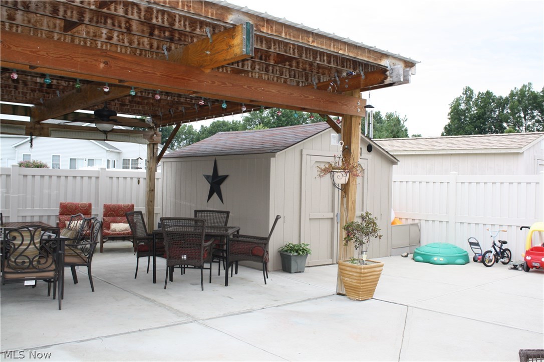 East Hampton Sub - Residential