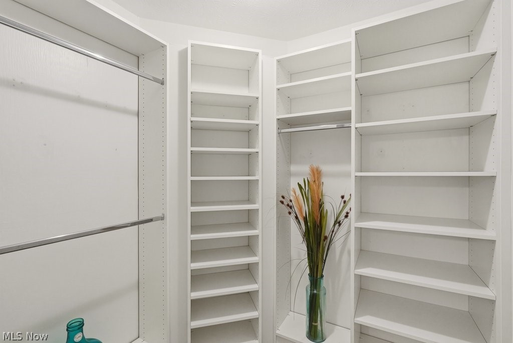 Crossings/Northwest Condo Ph I - Residential