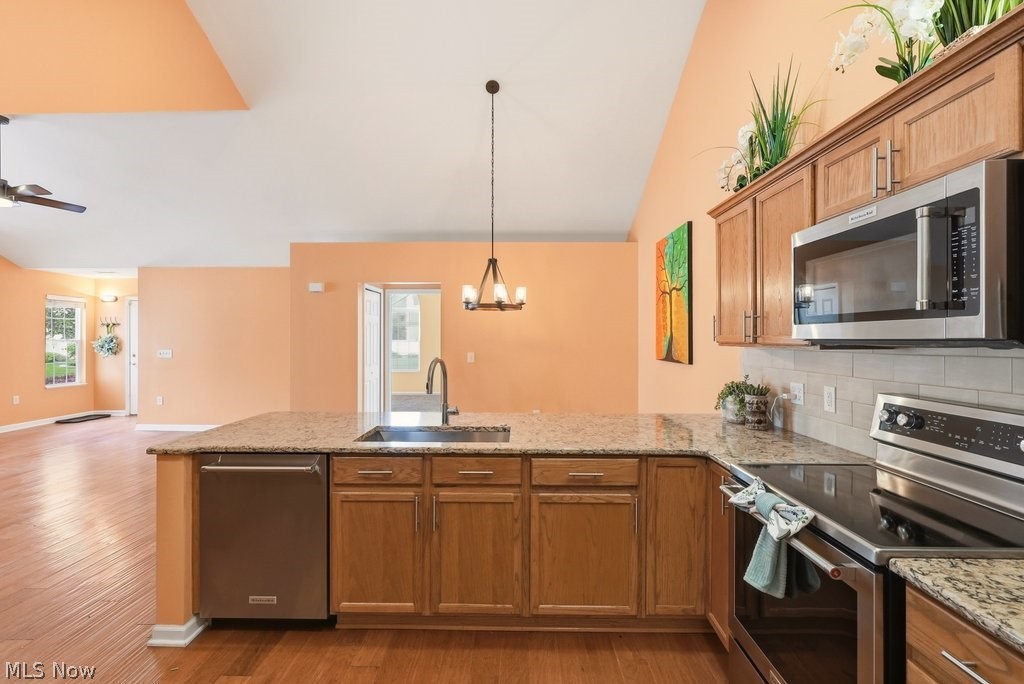 Crossings/Northwest Condo Ph I - Residential