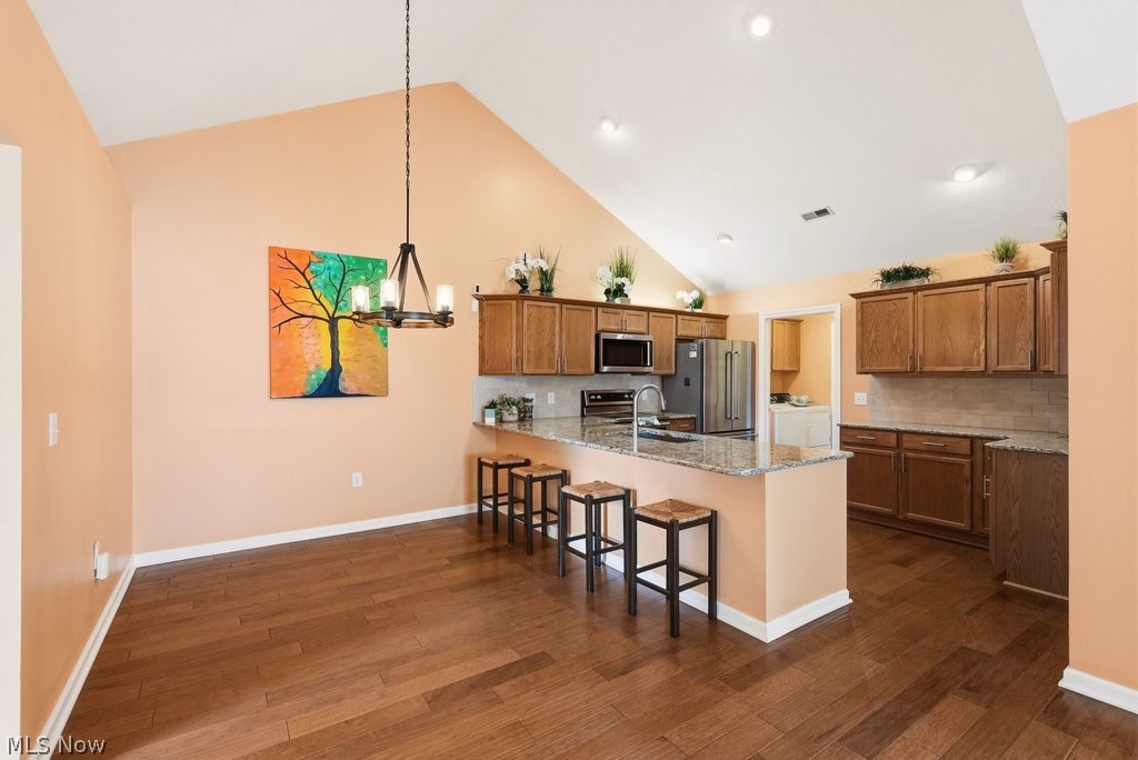 Crossings/Northwest Condo Ph I - Residential