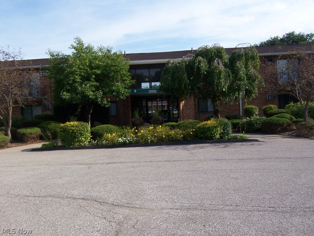 Northwood Condos - Residential