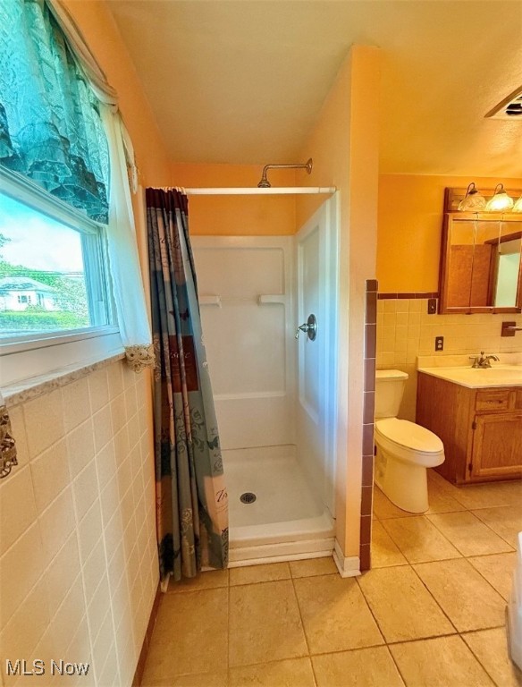 1517 Rolling Acres Road, New Cumberland, West Virginia image 12
