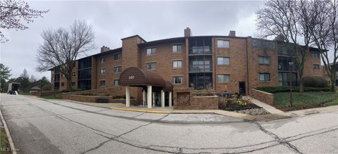 140 Fox Hollow Drive Unit 408B, Mayfield Heights, OH 44124 - MLS#: 5113649