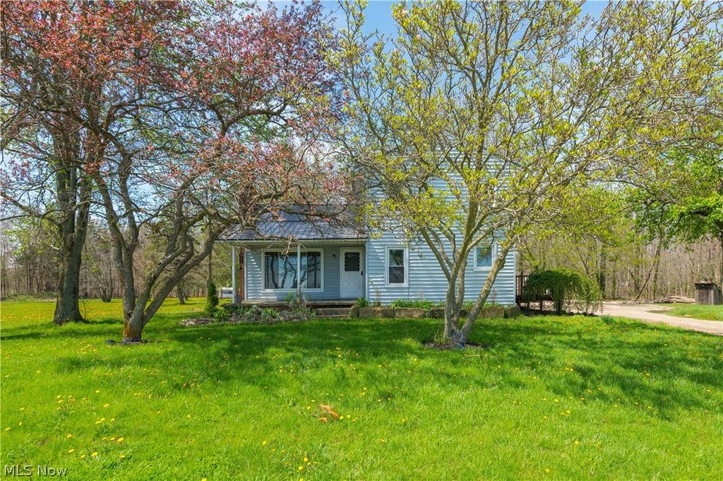 Photo of 5226 State Route 60, Wakeman, OH 44889 (MLS # 5202212)