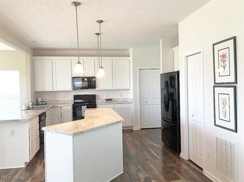 Meadow Lakes Sub - Residential