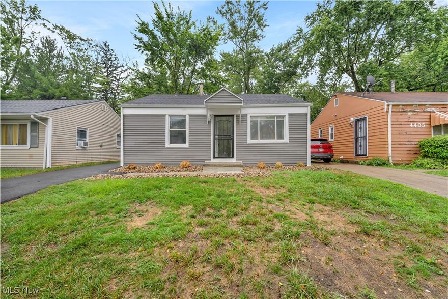 Investor special 4399 E. 141 Street has been fully remodeled. Recent updates include a new roof, new furnace, new asphalt driveway, and new hot water tank. Major systems are all taken care of, making this an excellent turn-key opportunity for a buy and hold investor or owner occupant. Do not miss this solid addition to your portfolio.