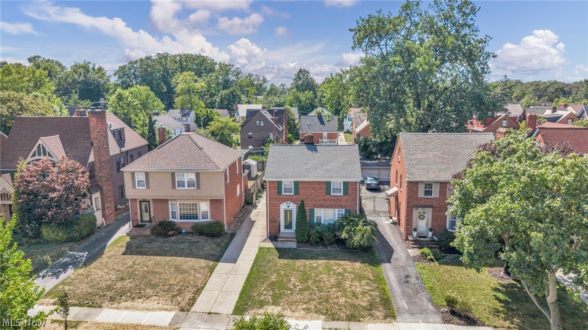 3678 Lynnfield Road