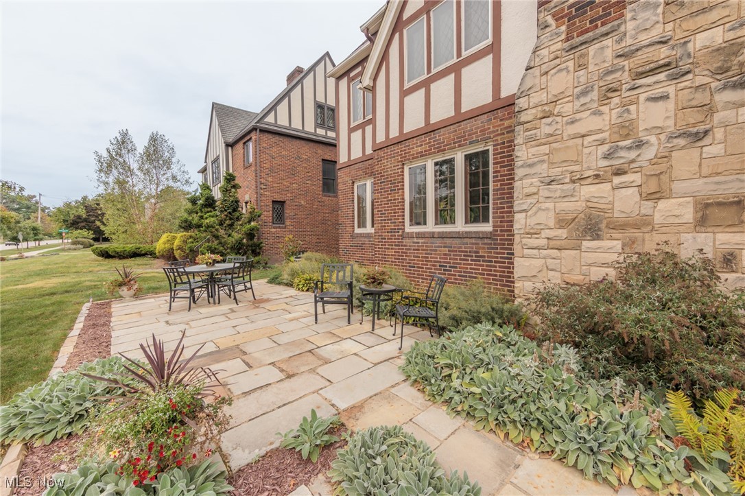 Erie Cliff Allotment - Residential Income