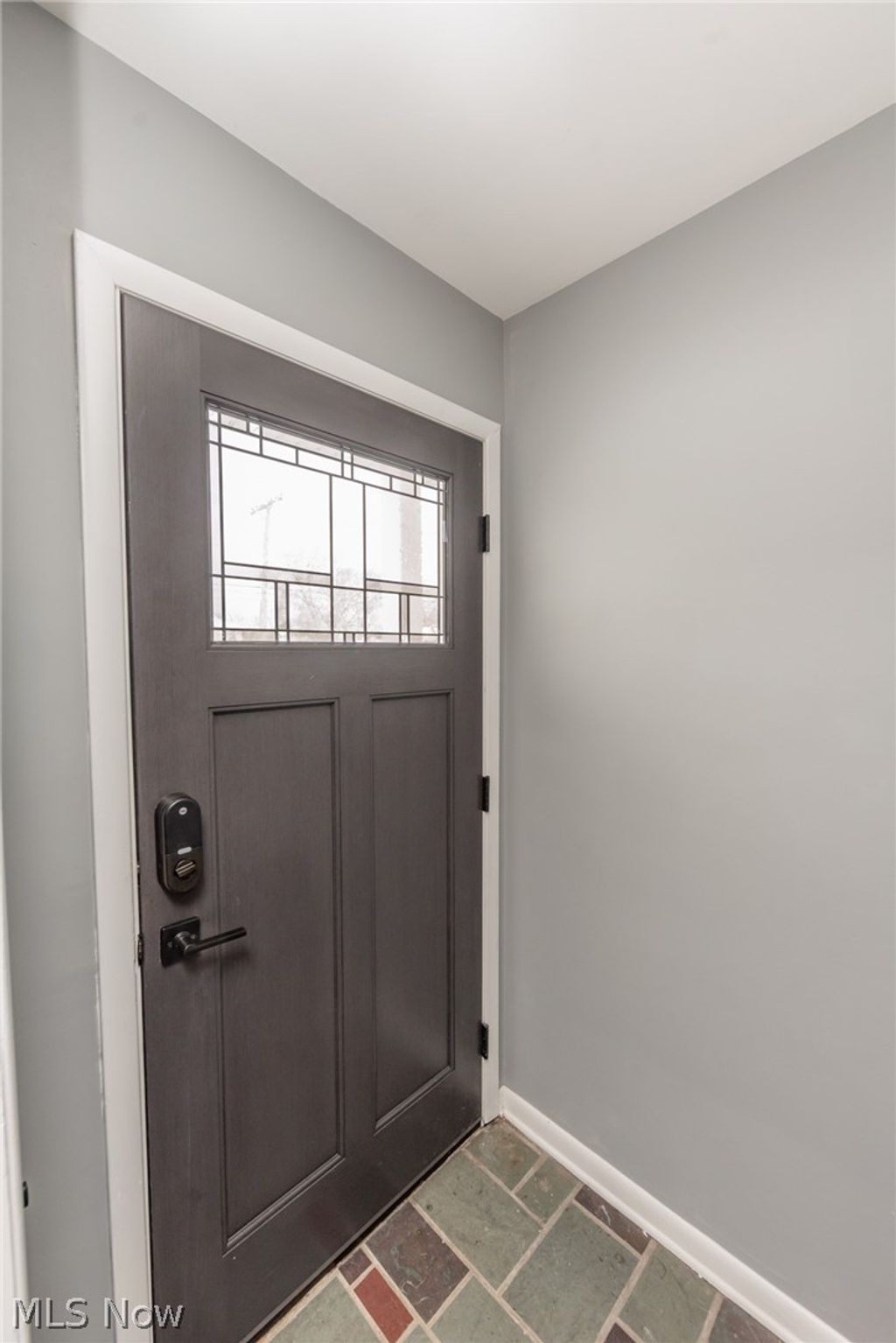 Photo of 2539 Warrensville Center Road #Down, University Heights, OH 44118 (MLS # 5195411)