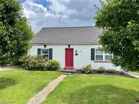 Homes For Sale - 5516 Grand Central Avenue<br/> Wood County, Vienna, WV 26105