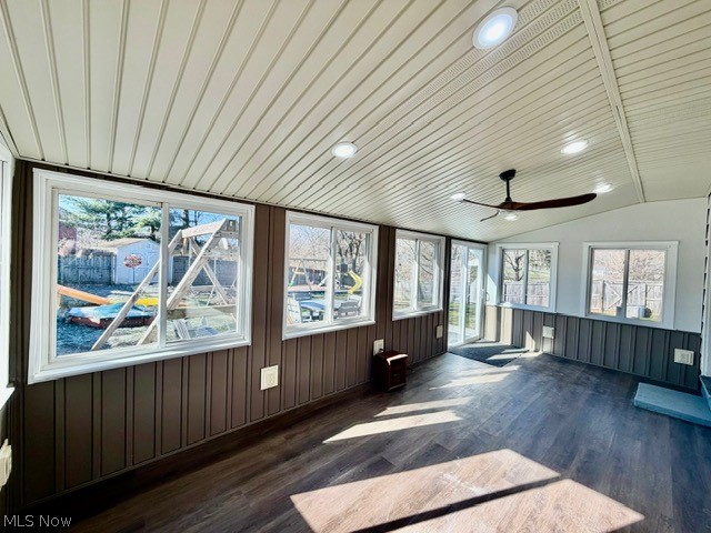 Mirror Lake - Residential