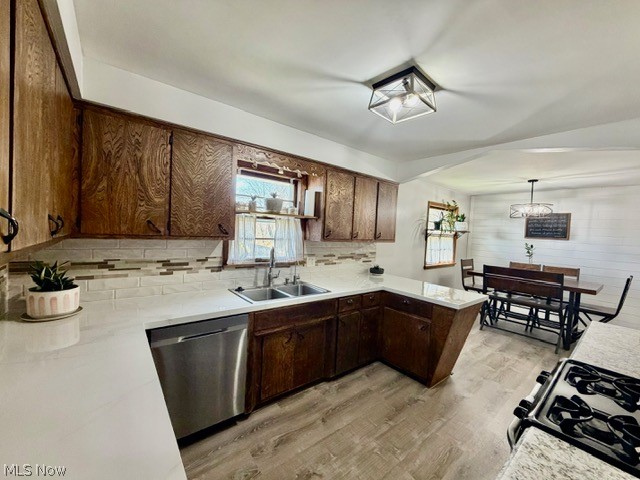 Mirror Lake - Residential