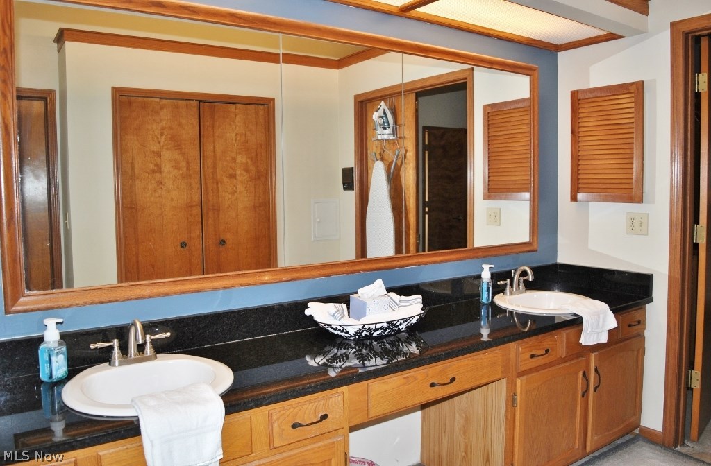 Oakbrooke - Residential