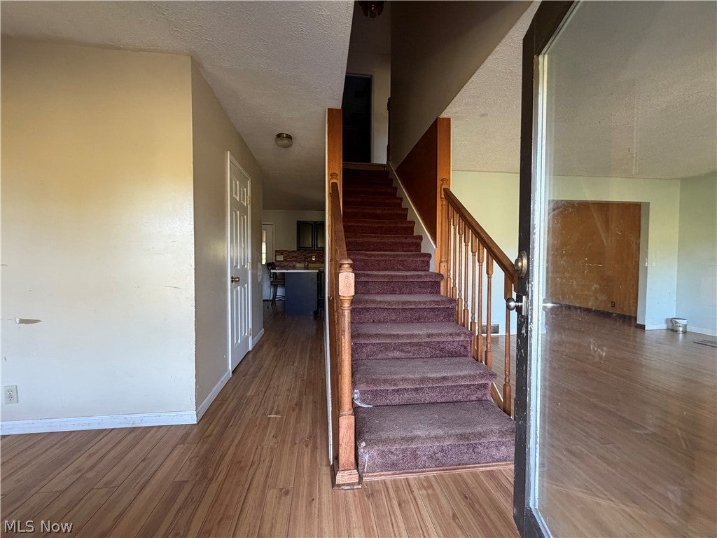 3950 Wolf Road SW
