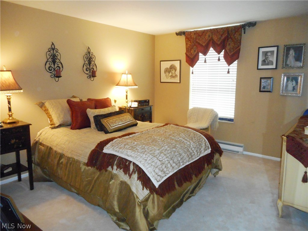 Silver Lake Towers Condo - Residential