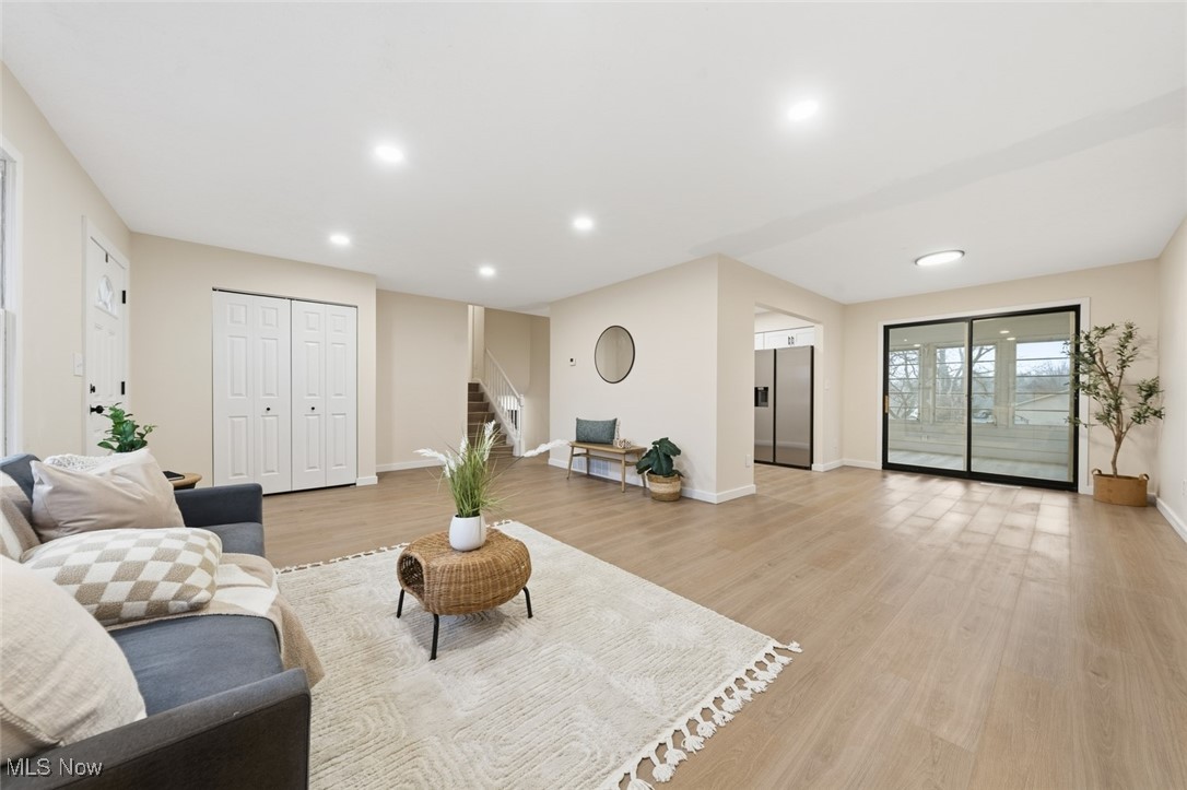 3375 Darbyshire Drive