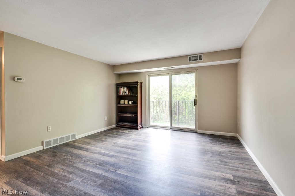 Royal Park - Residential