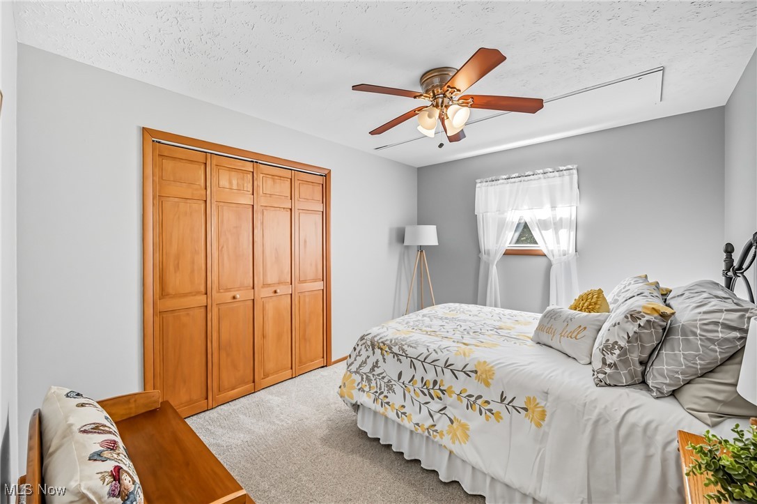 R C & Carolyn Mccorkle 03 - Residential