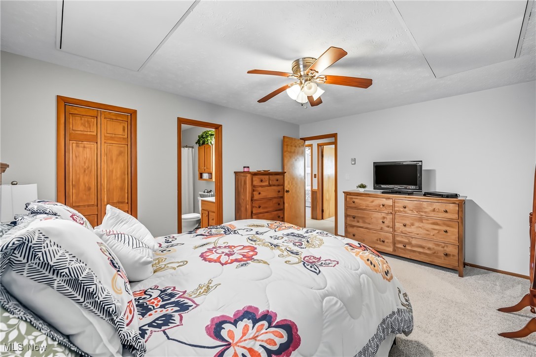 R C & Carolyn Mccorkle 03 - Residential