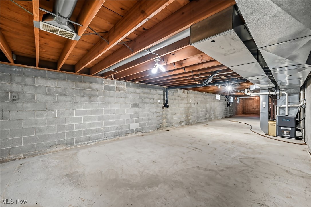 R C & Carolyn Mccorkle 03 - Residential