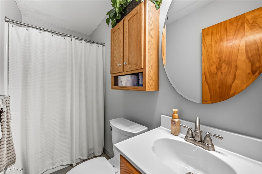 R C & Carolyn Mccorkle 03 - Residential