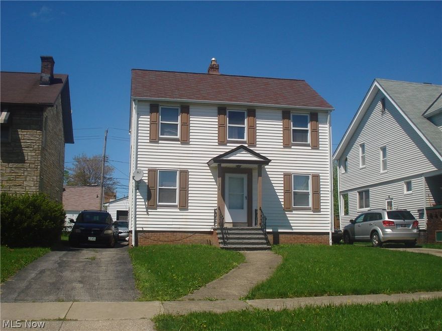 Nice family home! Updated kitchen & bathrm. Vinyl replacement windows throughout first floor. Nice room sizes. Updated electric panel. Furnace approx. 5 yrs old. Nice yard. Convenient location.