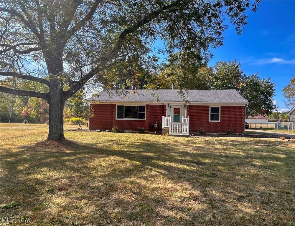 This spacious 3 bedroom ranch is ready for you to move right in! With 2006 sq ft the home offers spacious rooms and plenty of storage space! The bathrooms have been fully renovated as well as the flooring throughout. The sunroom expands the already spacious living space and offers a retreat at home. The oversized, attached, 2 car garage has new garage doors. Pull into your garage and enter through the sunroom allowing protection from the elements! The backyard has a new cement patio ready for entertaining. Located minutes from Mosquito Lake that offers year round activities including fishing, hunting, boating and camping. This ideal location is close to dining and shopping and has easy access to freeways nearby, Schedule a showing today!
