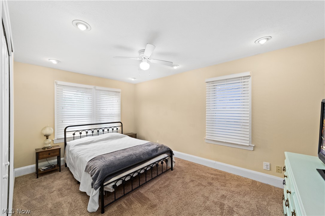 Riverside Manor - Residential