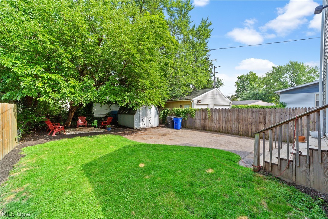 Riverside Manor - Residential