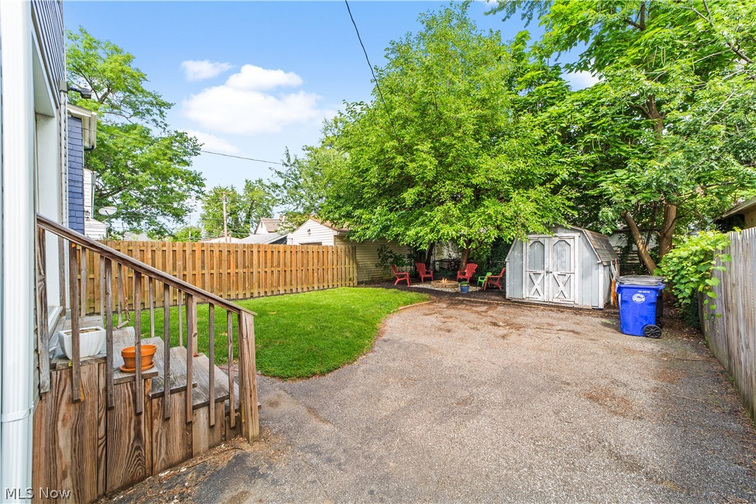 Riverside Manor - Residential