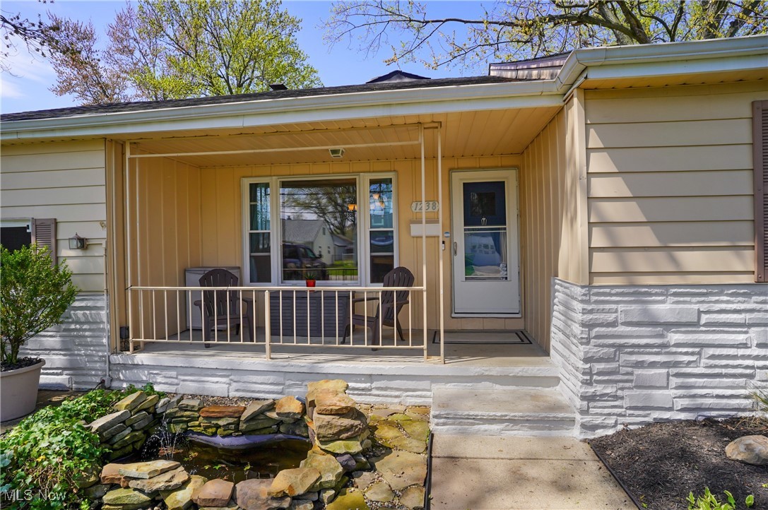 1238 E 343rd Street, Eastlake, Ohio image 7