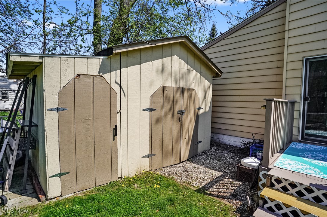 1238 E 343rd Street, Eastlake, Ohio image 40
