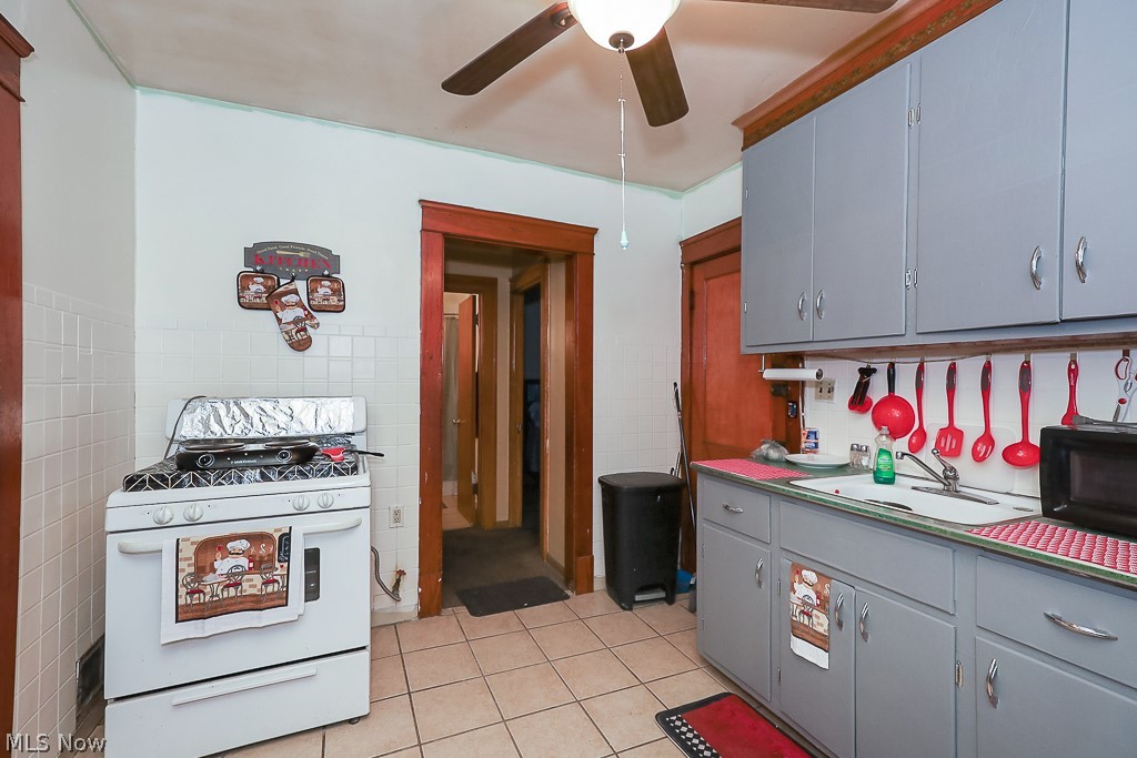 Broadview Spg Road Sub/A J Hie - Residential Income