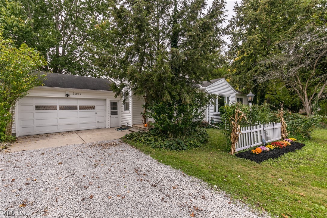 Brentwood Lake - Residential