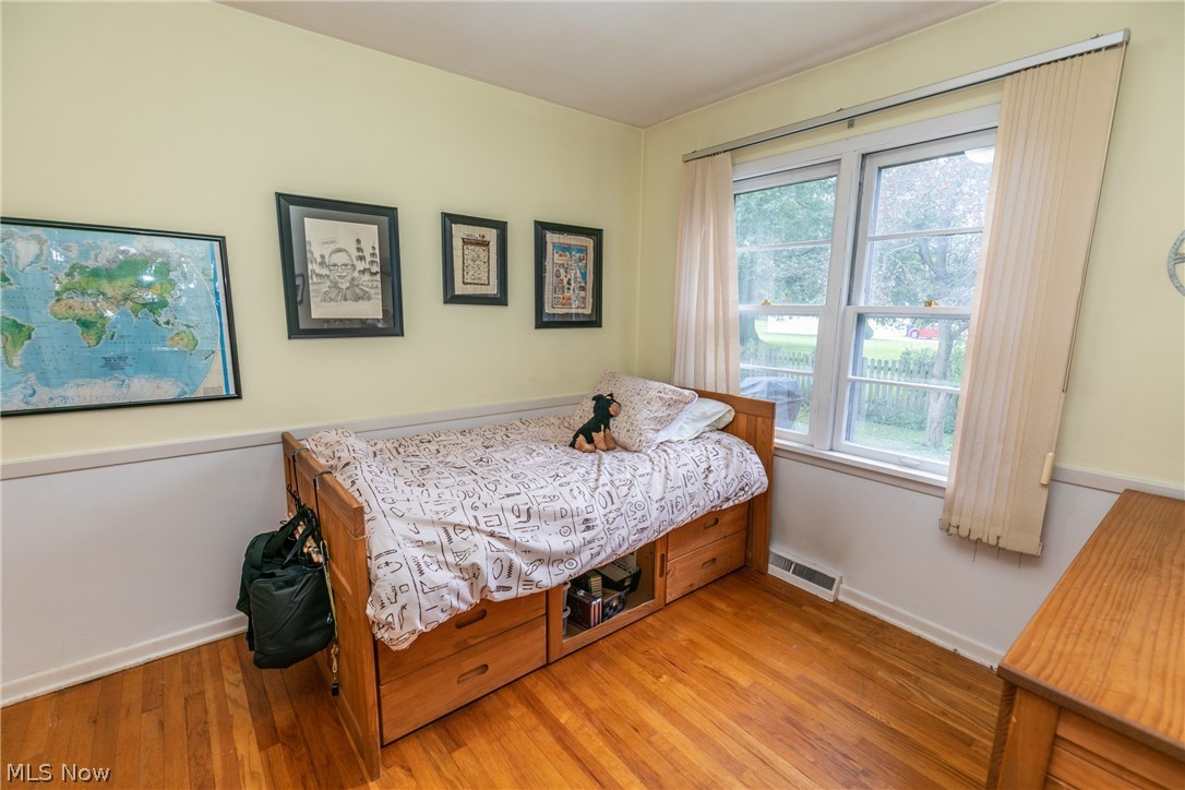 Brentwood Lake - Residential