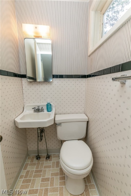 Brentwood Lake - Residential