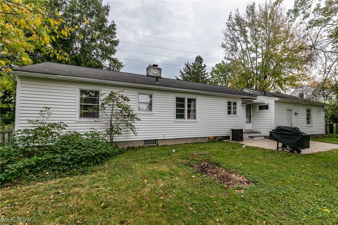 Brentwood Lake - Residential